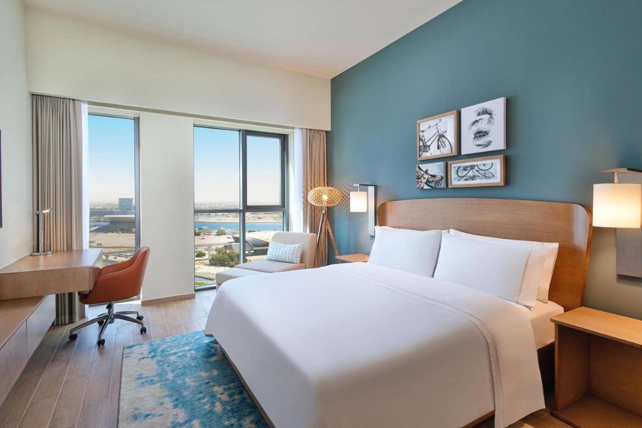 2 Bedroom Apartment Creek View Complimentary Transfer to Dubai Mall Festival City Mall J1 Beach & Al Jaddaf Metro